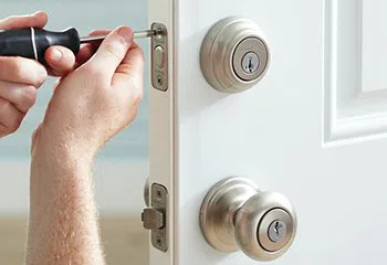 Miamisburg OH Locksmiths Store Miamisburg, OH 937-964-7238 Miamisburg OH Locksmiths Store Miamisburg, OH 937-964-7238 - install-new-lock